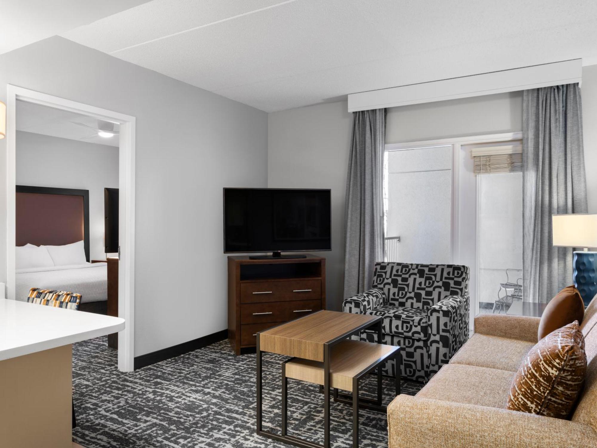 Homewood Suites Columbus - Airport Exterior photo